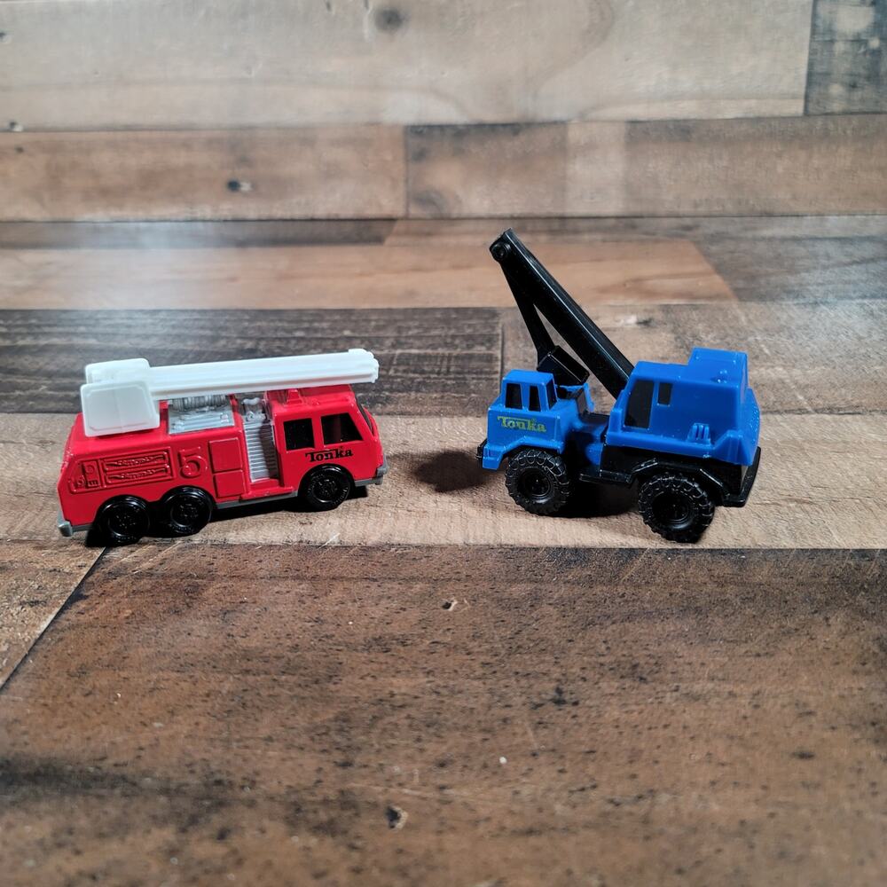 Vintage 1992 Tonka Blue Excavator 3.5" long and 1992 Red Fire Engine 4" long